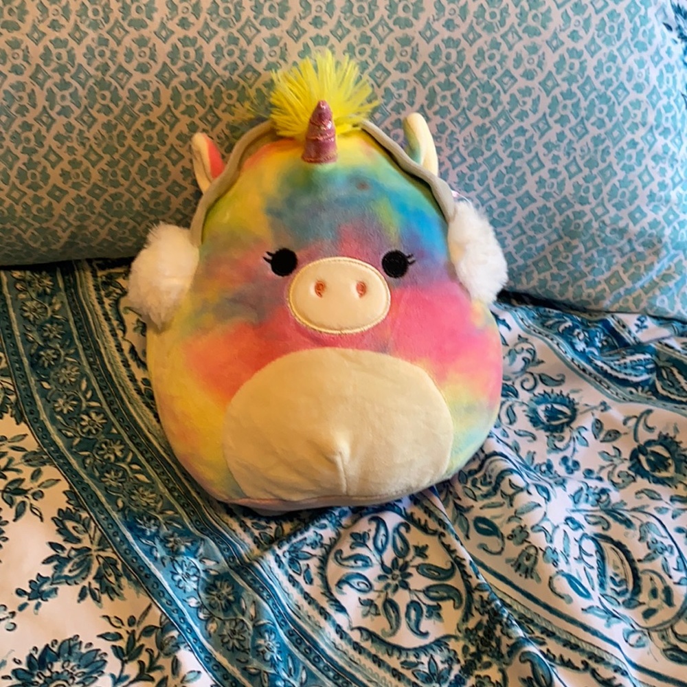 Squishmellow Esmeralda